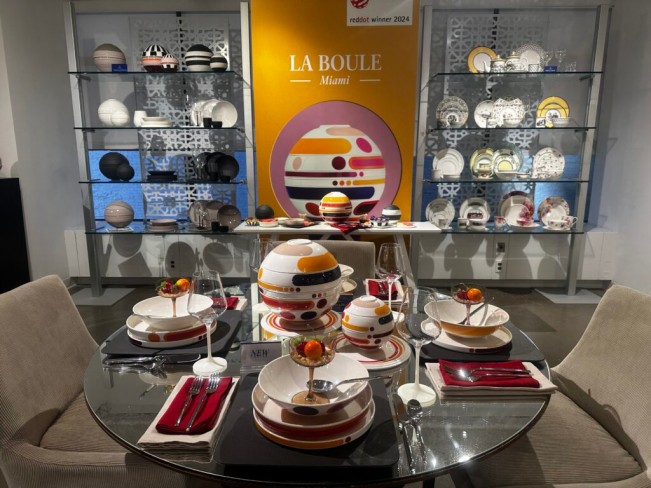 Villeroy-La-Boule-table-1024x768.jpg